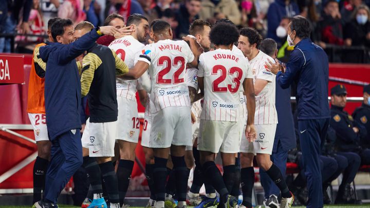 Sevilla venció al Elche y acecha al Real Madrid en El Liderato de La ...