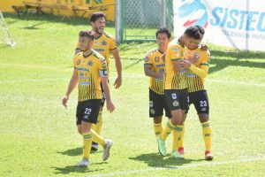 Los Pechos Amarillos del Deportivo Guastatoya golean a la Nueva Concepción